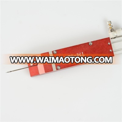 Tagging tool for mattress Hang tag tool